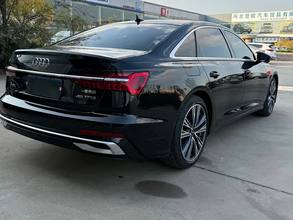 Audi A6L — миниатюра 7