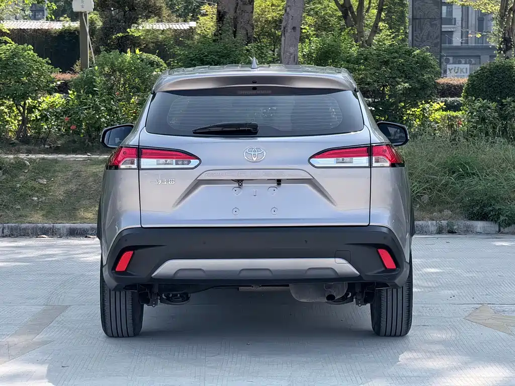 Toyota Corolla Cross — миниатюра 5