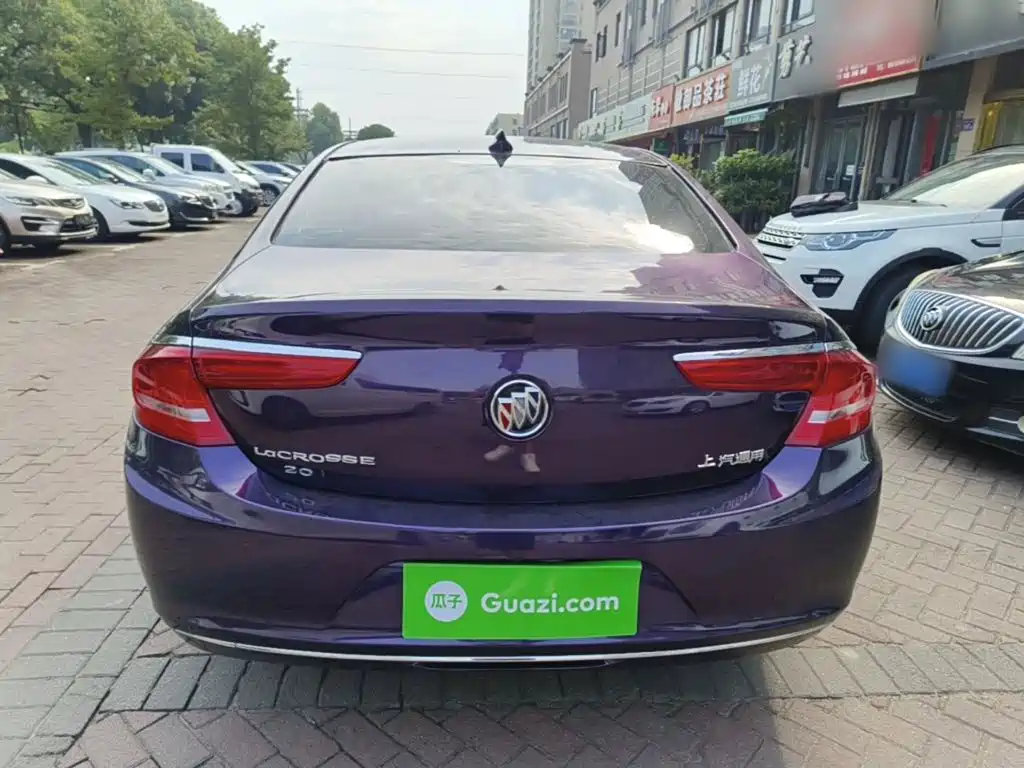 Buick LaCrosse — миниатюра 6