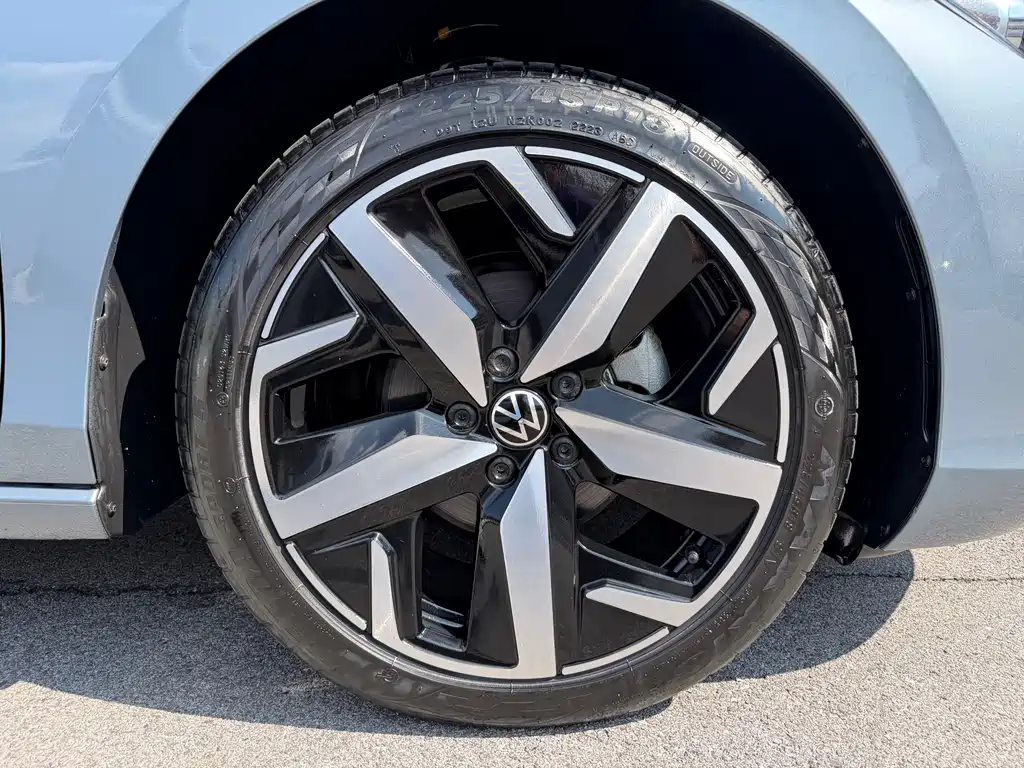 Volkswagen Lamando — миниатюра 30
