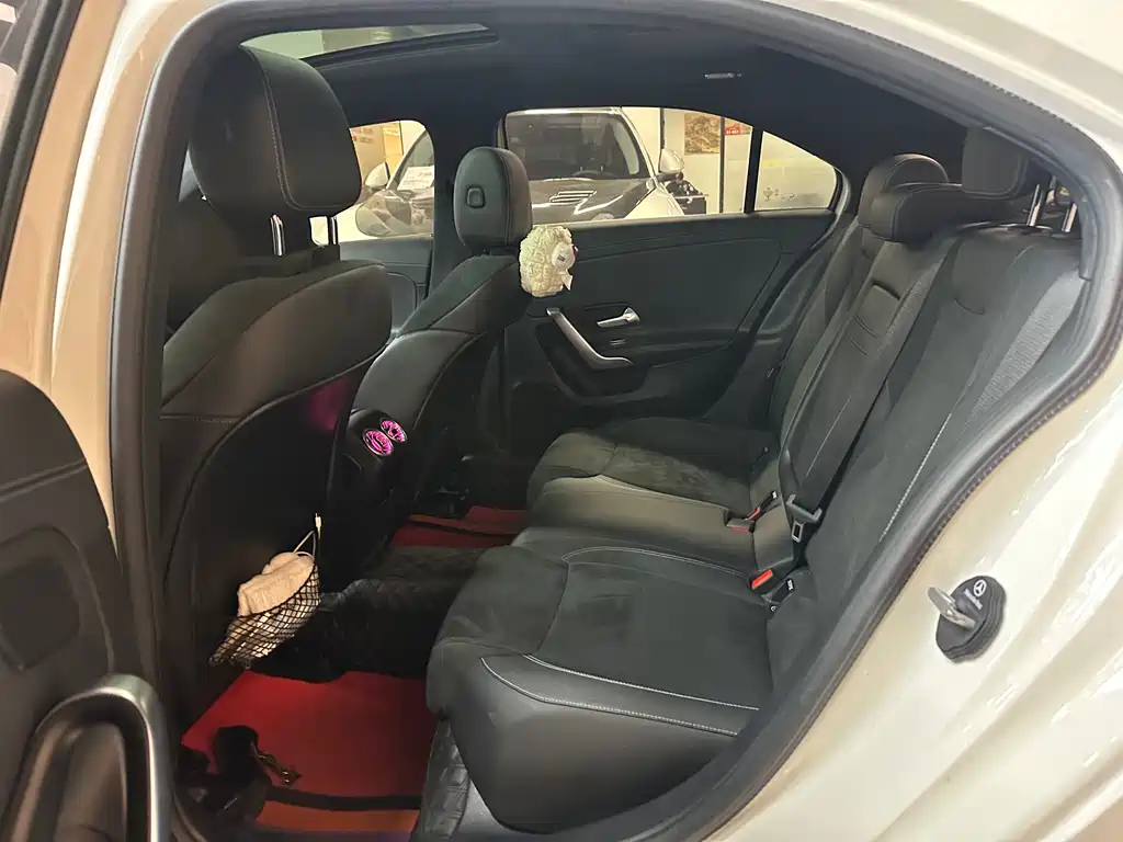 MERCEDES-BENZ A CLASS