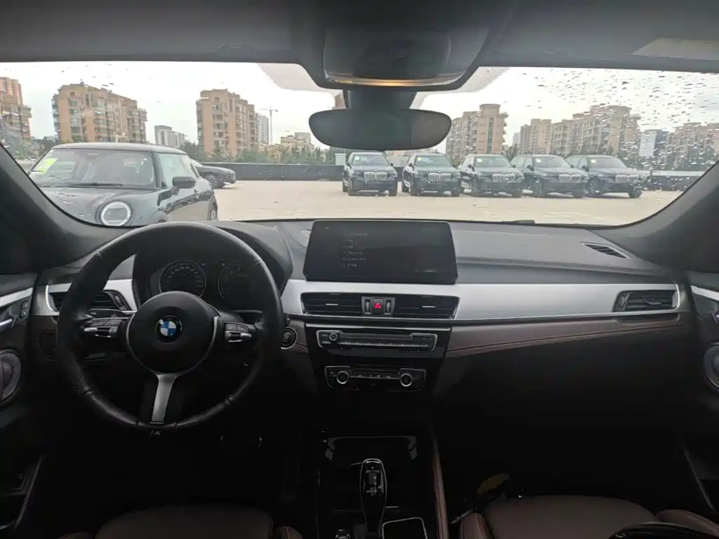 BMW X2 — миниатюра 10