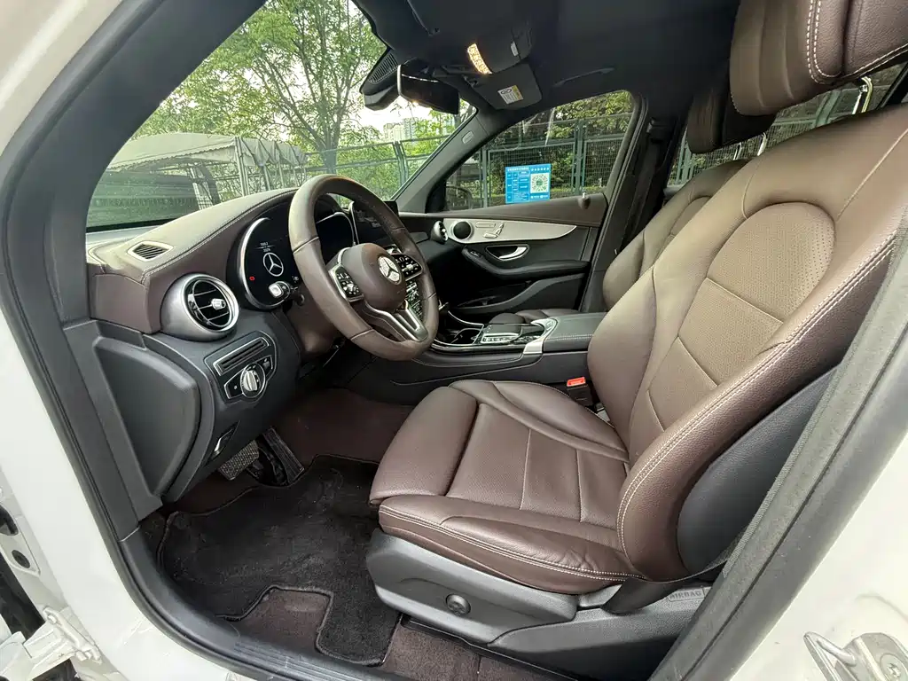 Mercedes-Benz GLC 2021 GLC 260 L 4MATIC