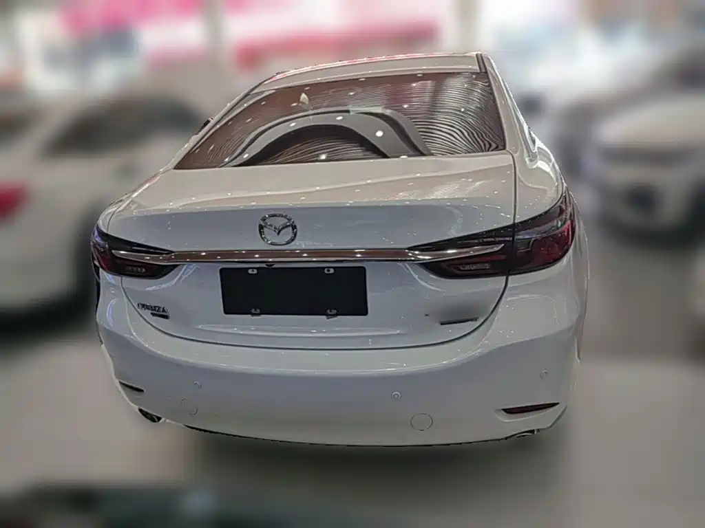 Mazda Atenza — миниатюра 8
