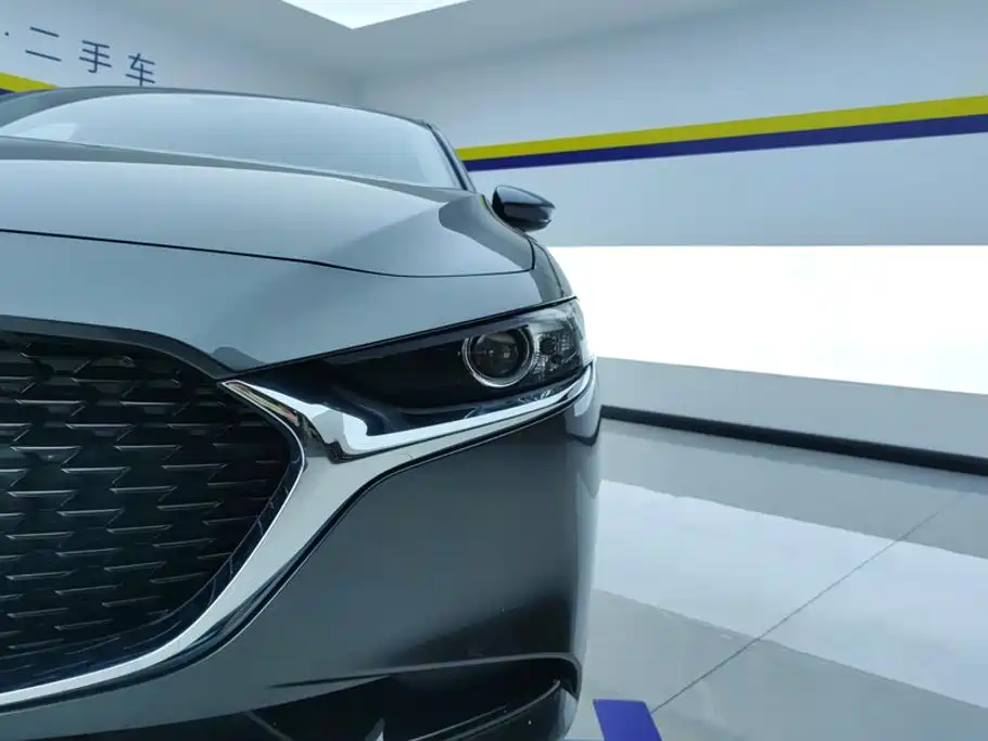 Mazda 3 Axela — миниатюра 5