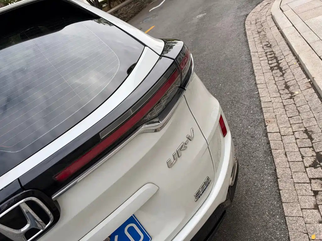 Honda UR-V — миниатюра 5