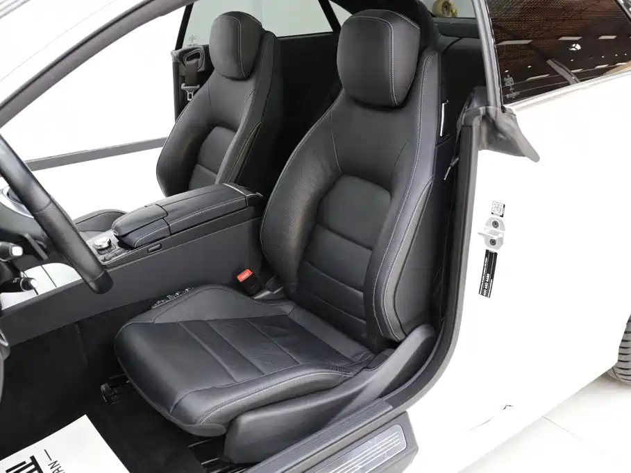 Mercedes-Benz E-Class (Import) — миниатюра 7