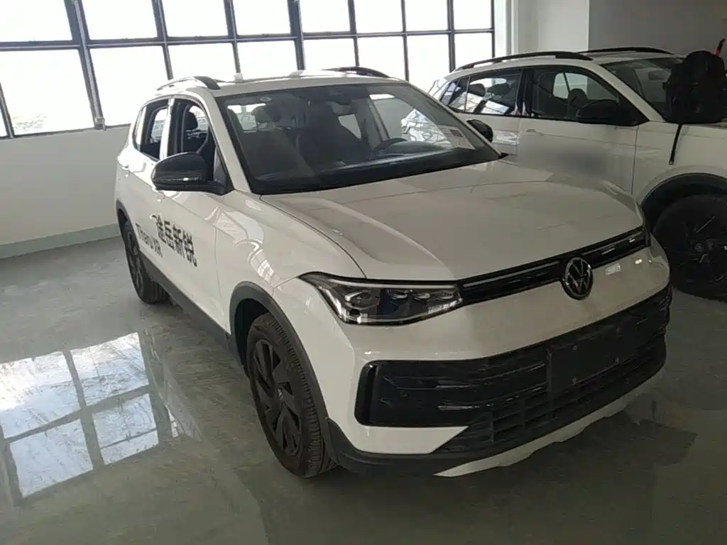Volkswagen Tharu — миниатюра 4