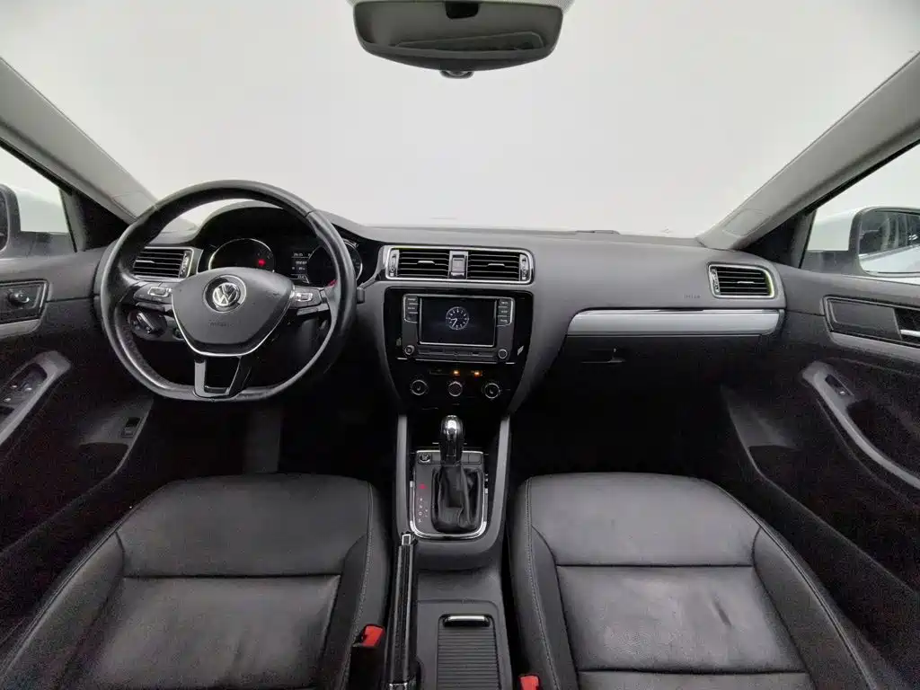 Volkswagen Sagitar — миниатюра 5