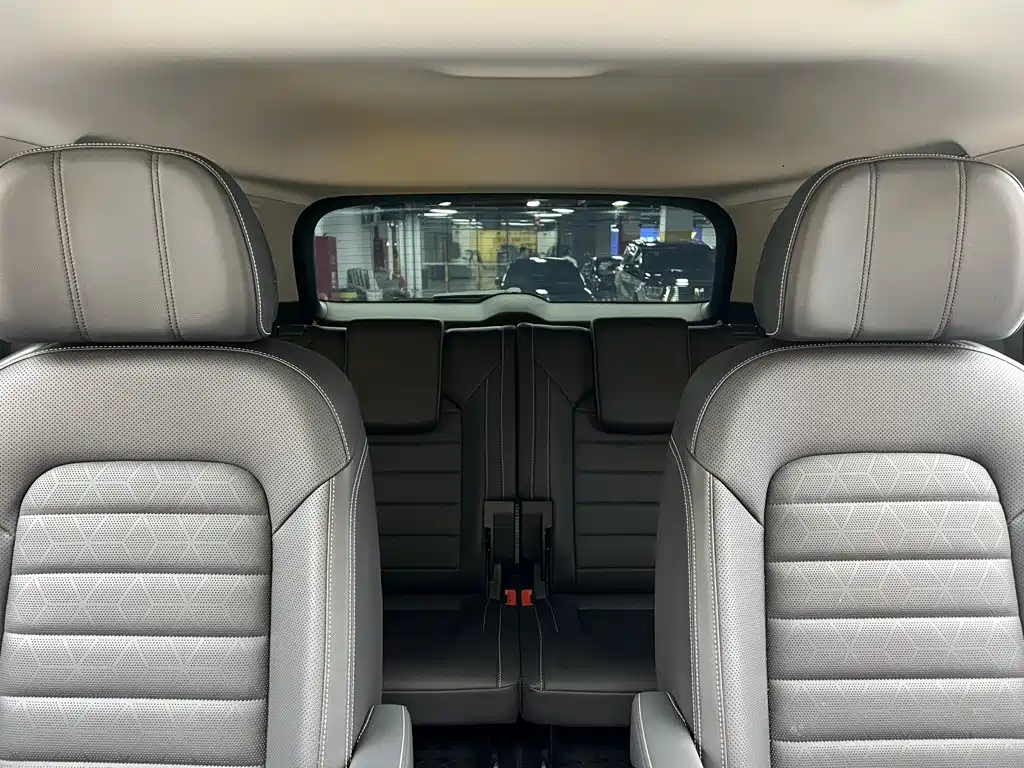 Volkswagen Talagon — миниатюра 20