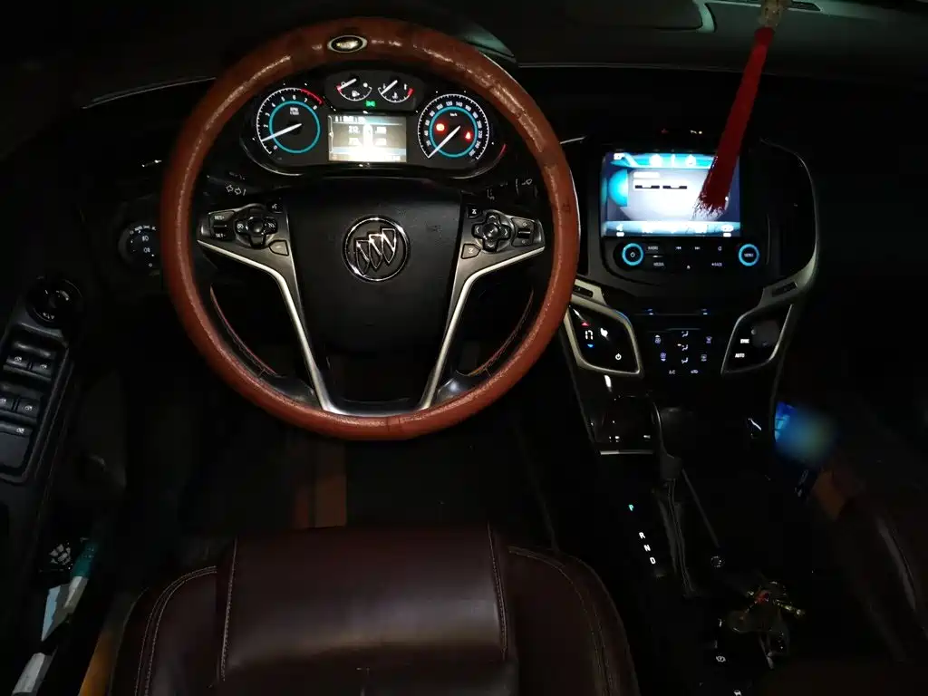 Buick LaCrosse 2013 2.4L SIDI Elite Comfort