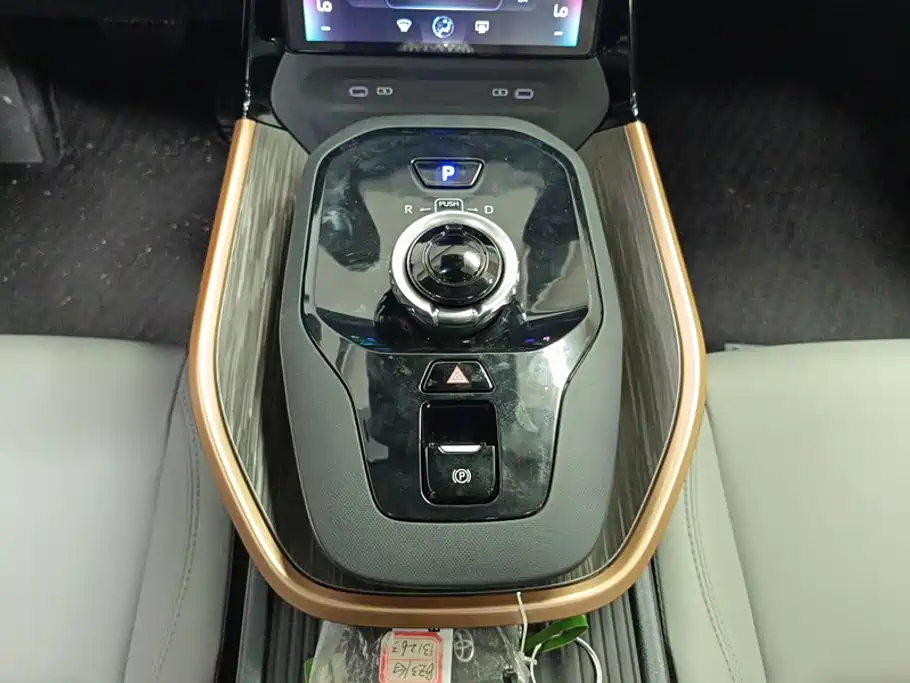 Toyota bZ3 — миниатюра 16