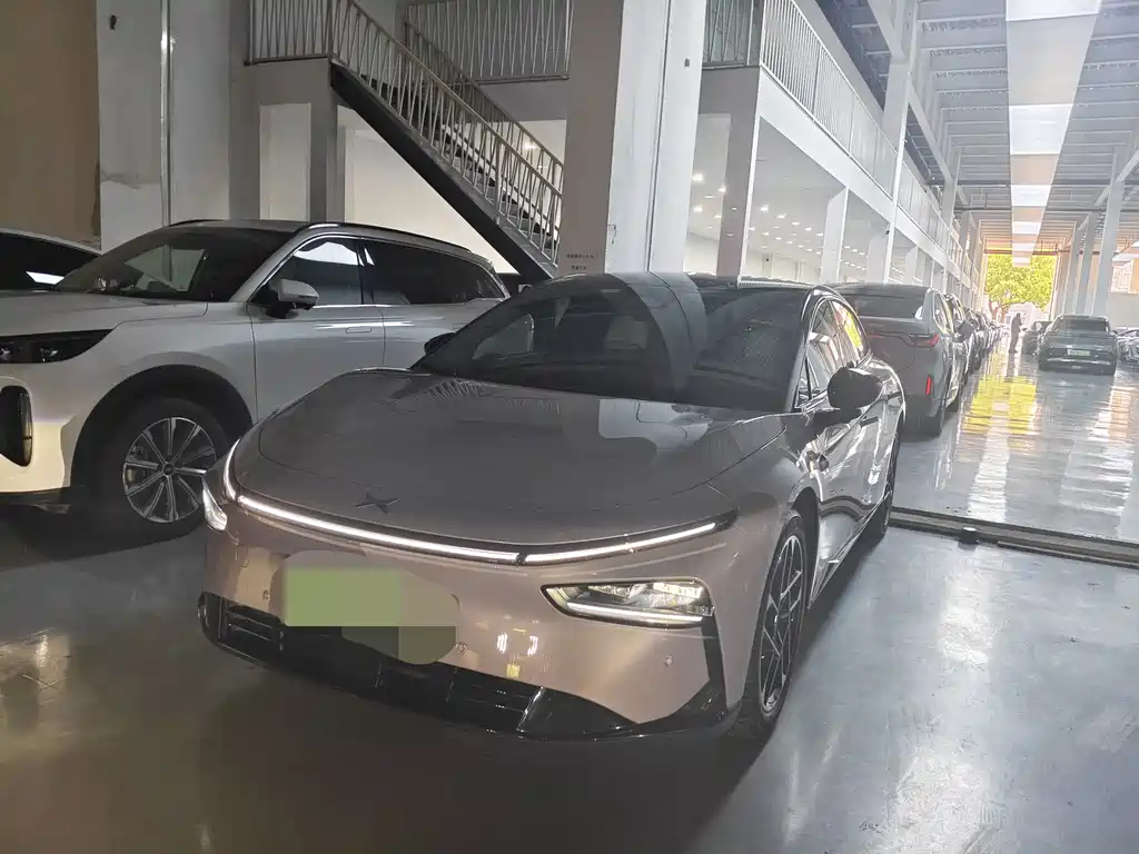 Xpeng P7