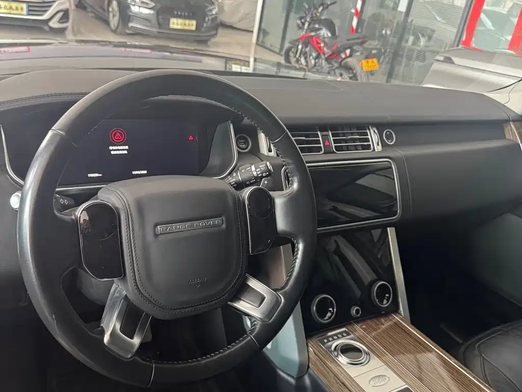 Land Rover Range Rover 2019 3.0 SCV6