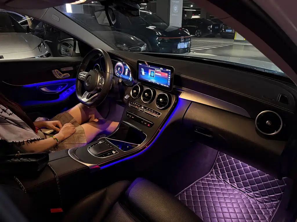 Mercedes-Benz C-Class — миниатюра 5
