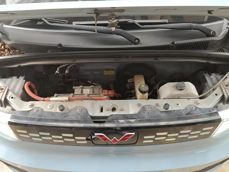 Wuling MINIEV — миниатюра 10