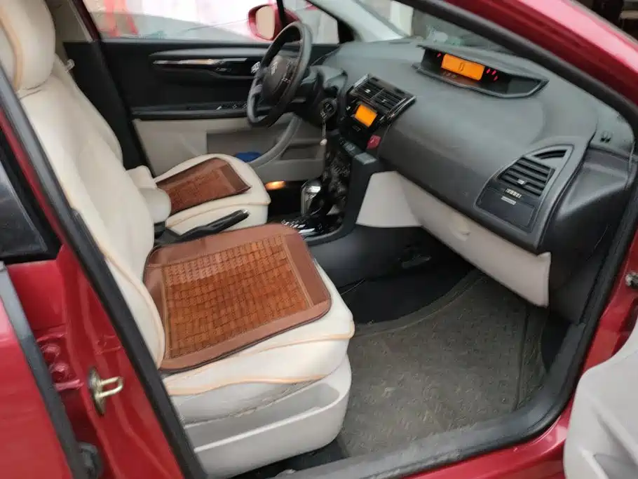 Citroen C-Quatre — миниатюра 8