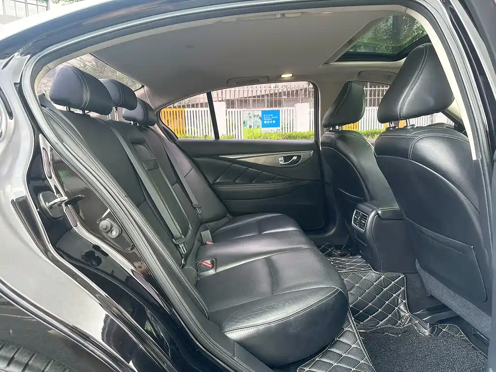 Infiniti Q50L — миниатюра 20