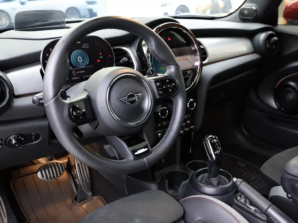 Mini JCW 2022 2.0T JOHN COOPER WORKS ALL-IN