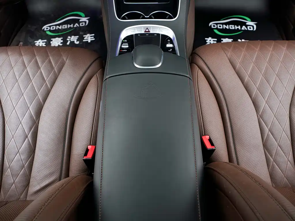 Mercedes-Benz S-Class — миниатюра 24