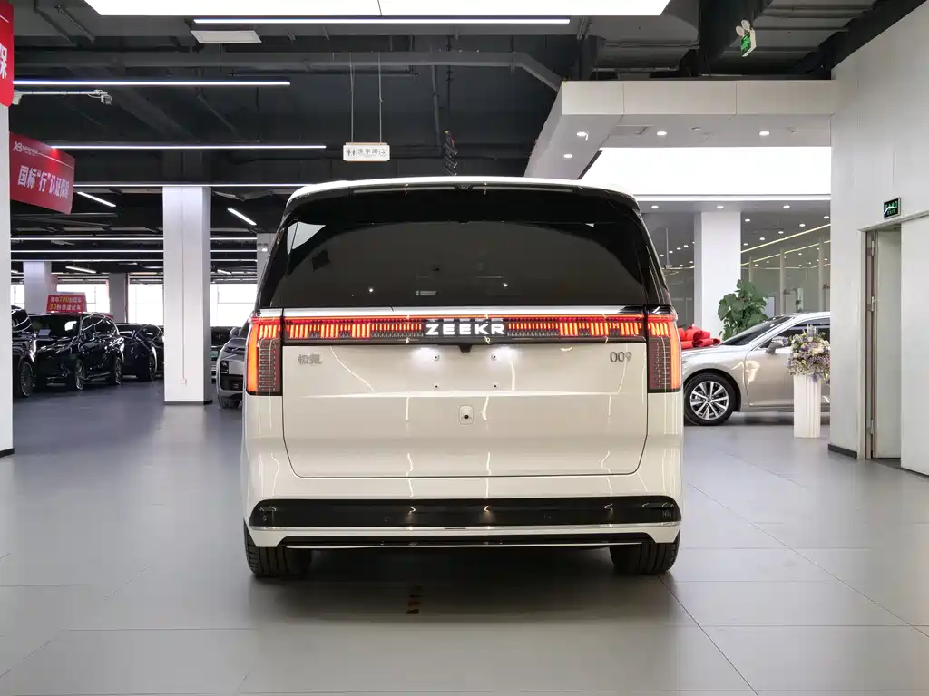 ZEEKR EXTREME KRYPTON 009