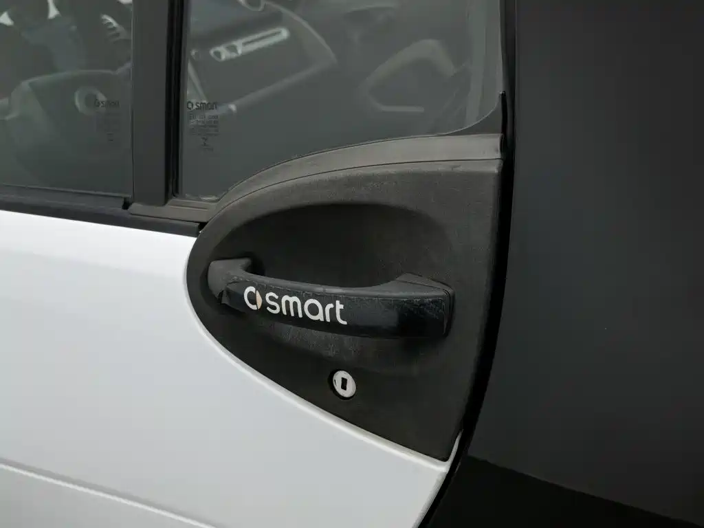 smart Smart Fortwo — миниатюра 18