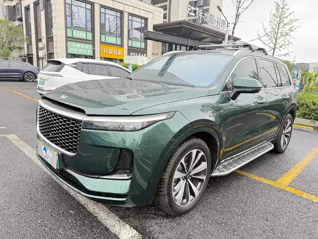 Li Auto ONE