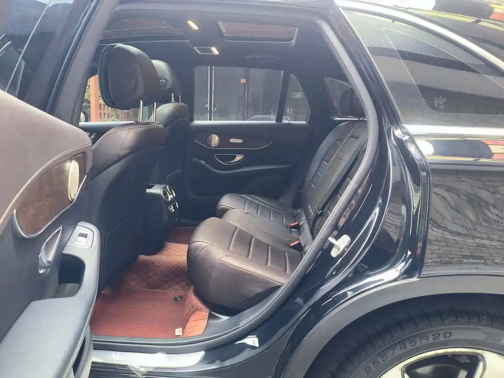 Mercedes-Benz GLC — миниатюра 4