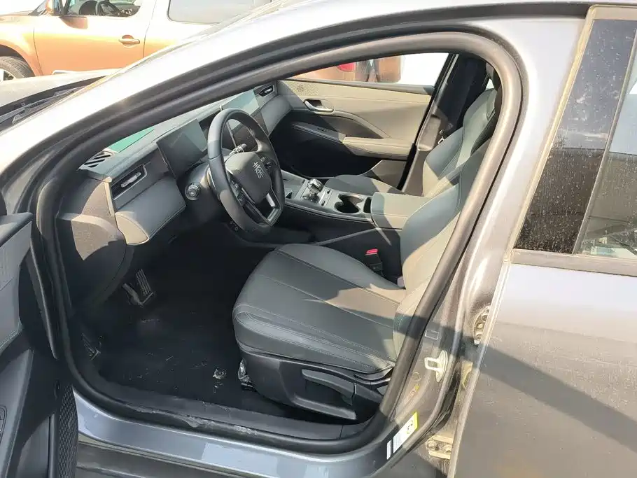 BYD Qin PLUS — миниатюра 9