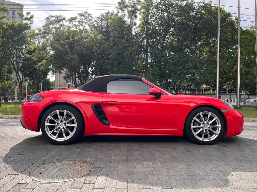 Porsche 718 2018 Boxster 2.0T