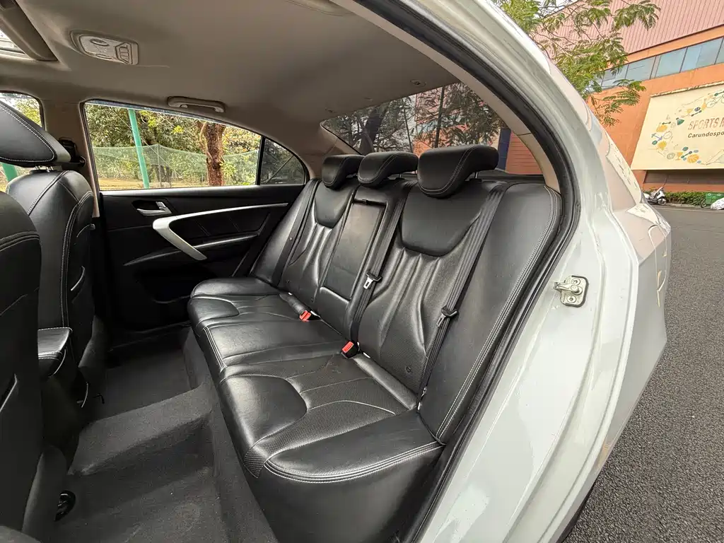 GEELY AUTOMOBILE EMGRAND