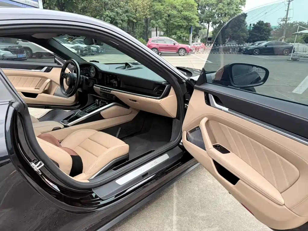 Porsche 911 — миниатюра 12