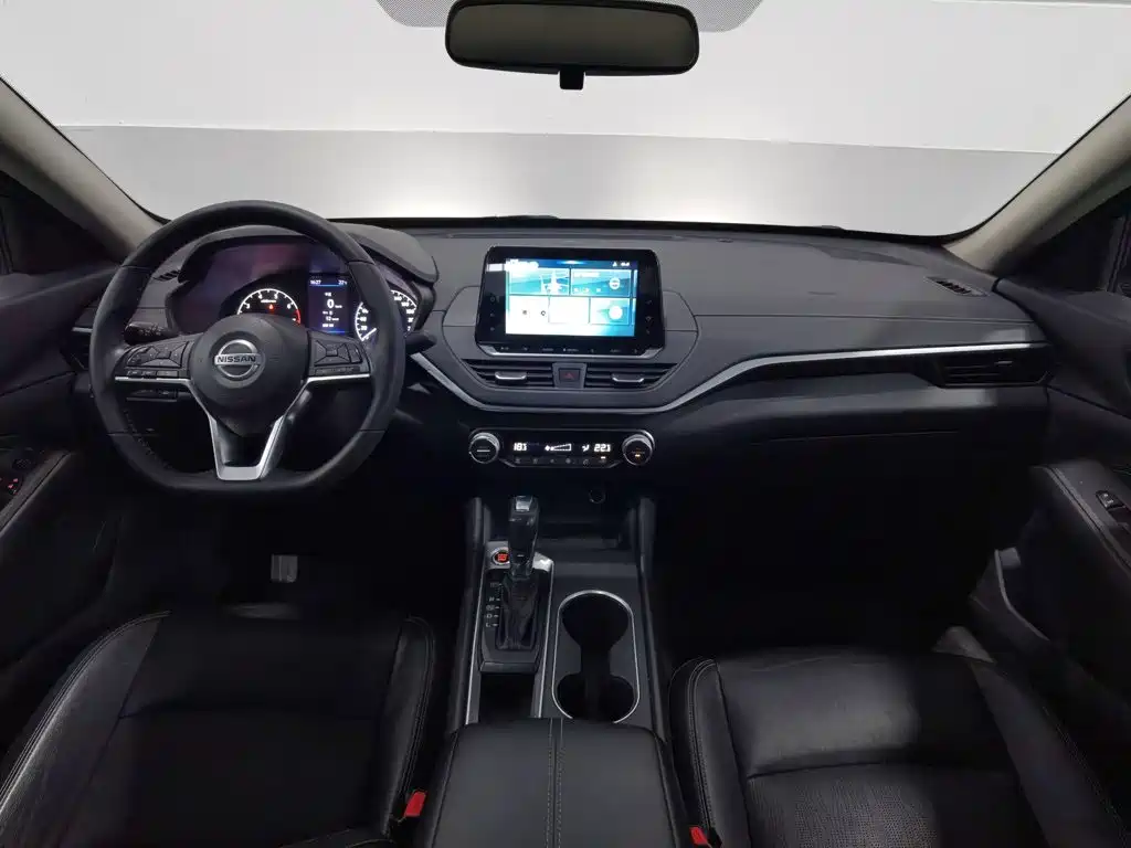 Nissan Teana — миниатюра 5