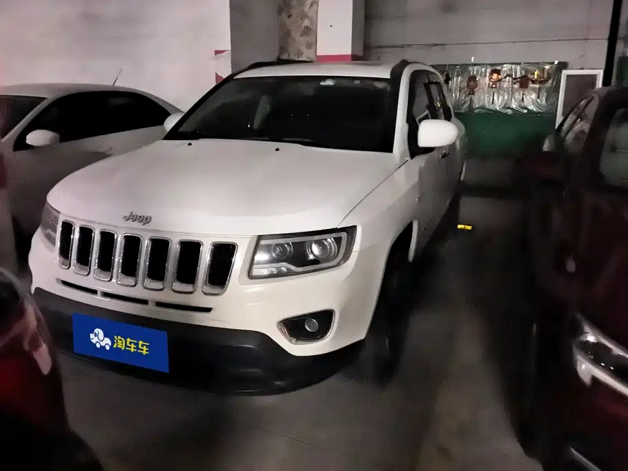 Jeep Compass (Import) — миниатюра 2