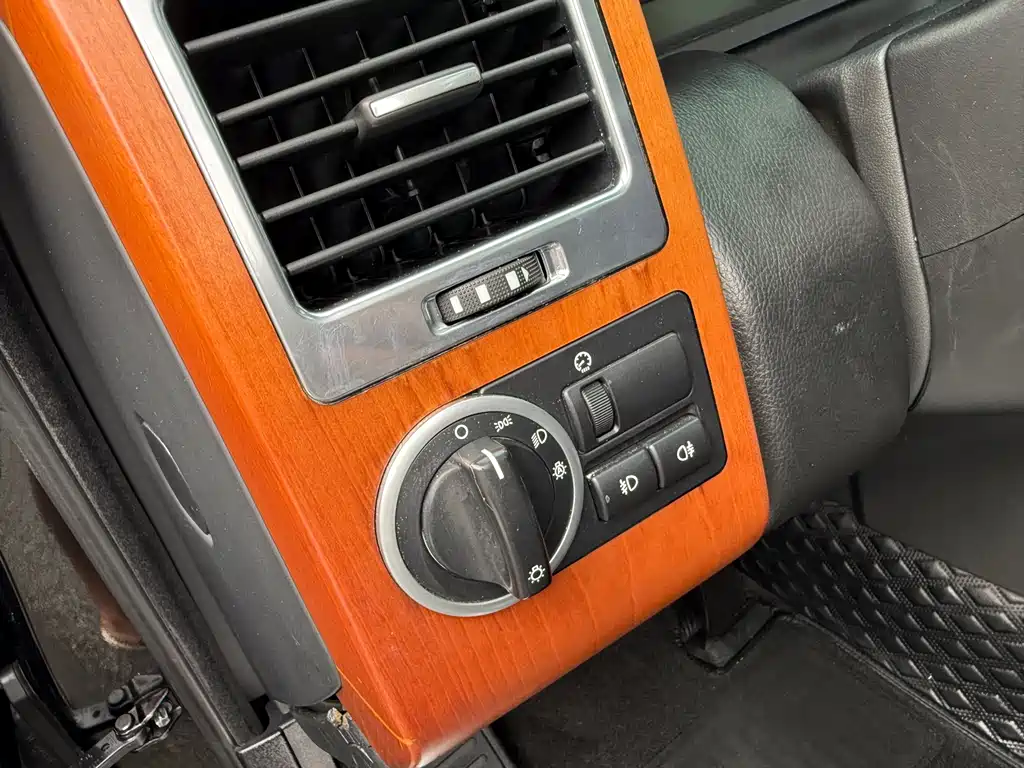 Land Rover Range Rover — миниатюра 27