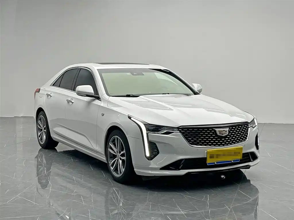 CADILLAC CT4