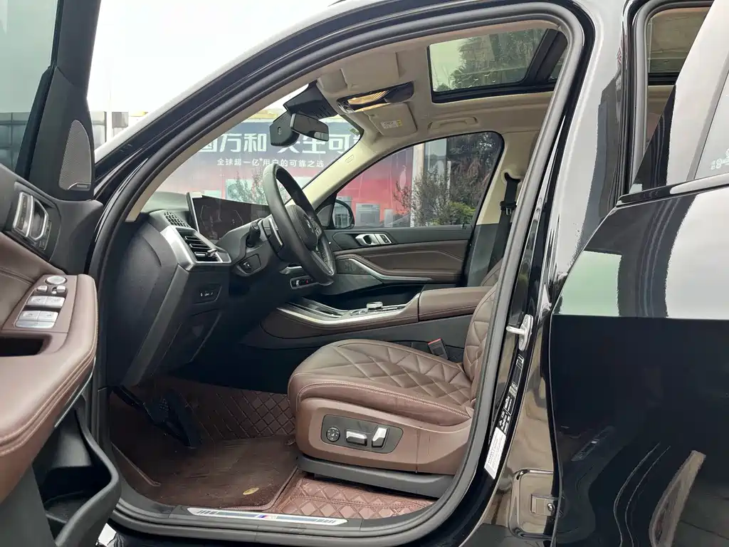 BMW X5 — миниатюра 8
