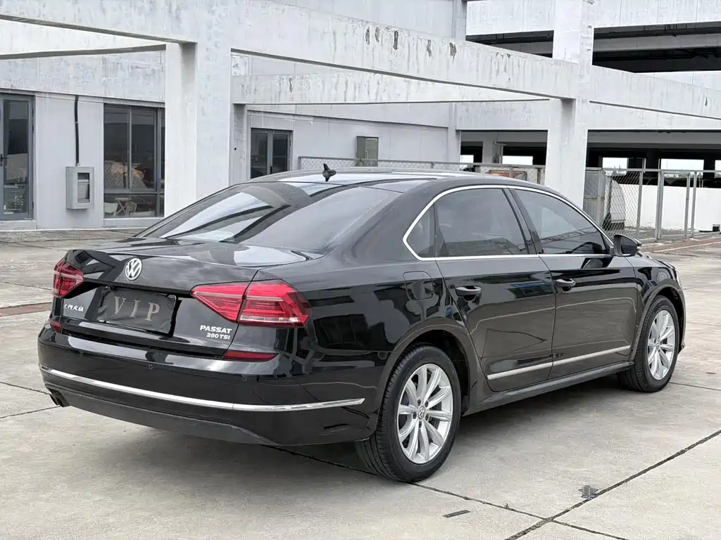 Volkswagen Passat — миниатюра 16