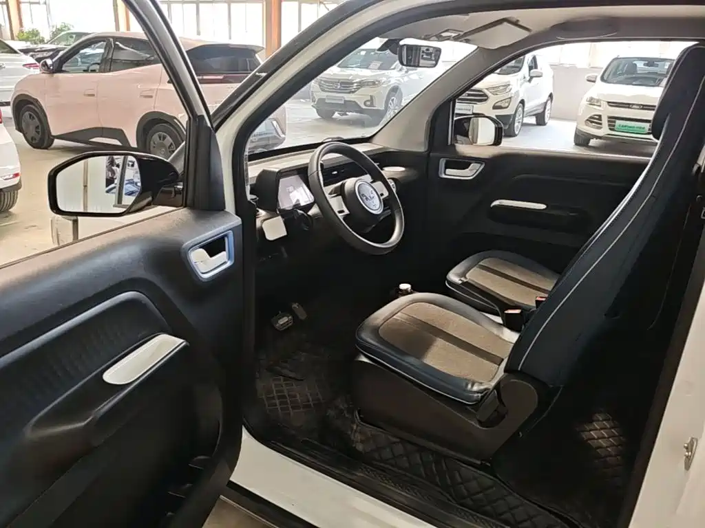 Wuling MINIEV — миниатюра 16