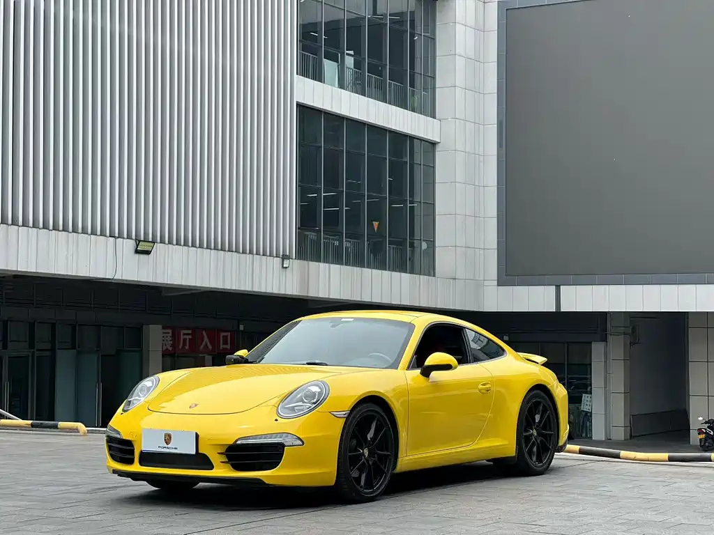 Porsche 911 2015