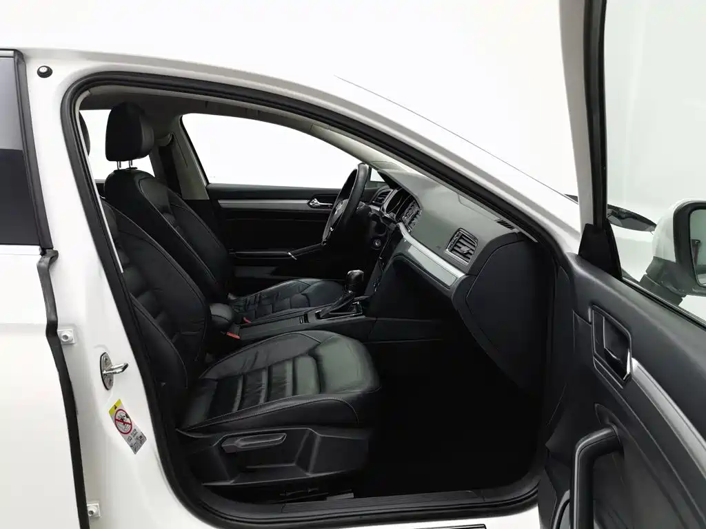 Volkswagen Lamando — миниатюра 23