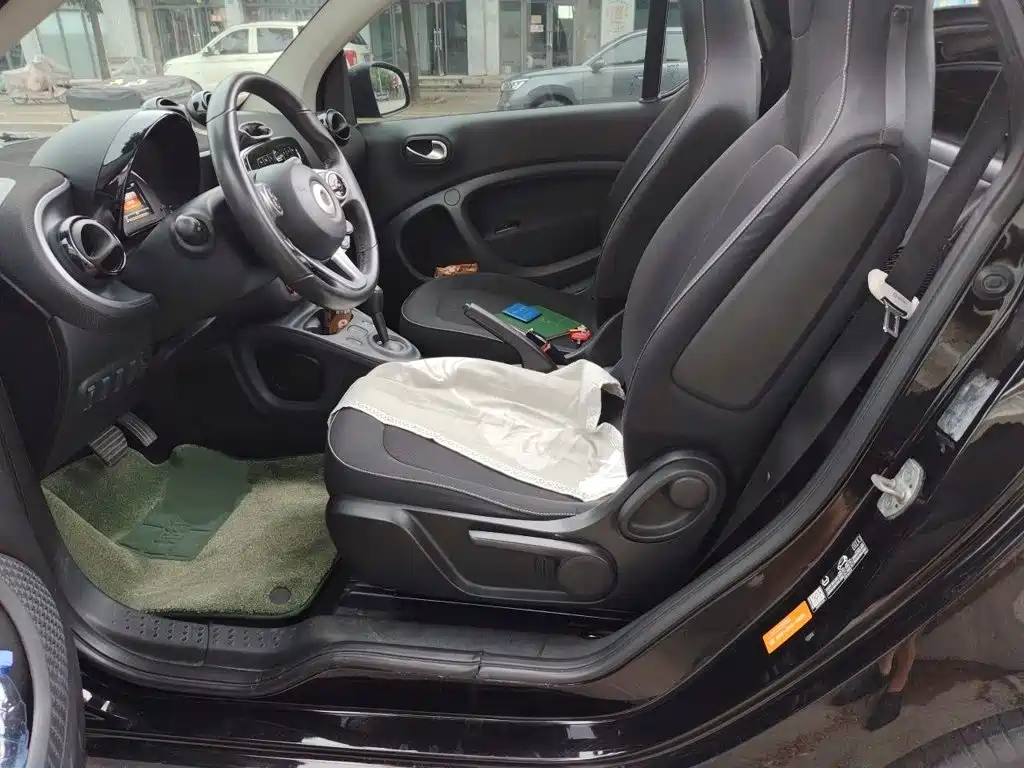 smart Smart Fortwo — миниатюра 8