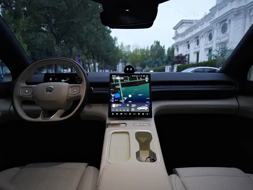 NIO ES6 — миниатюра 15