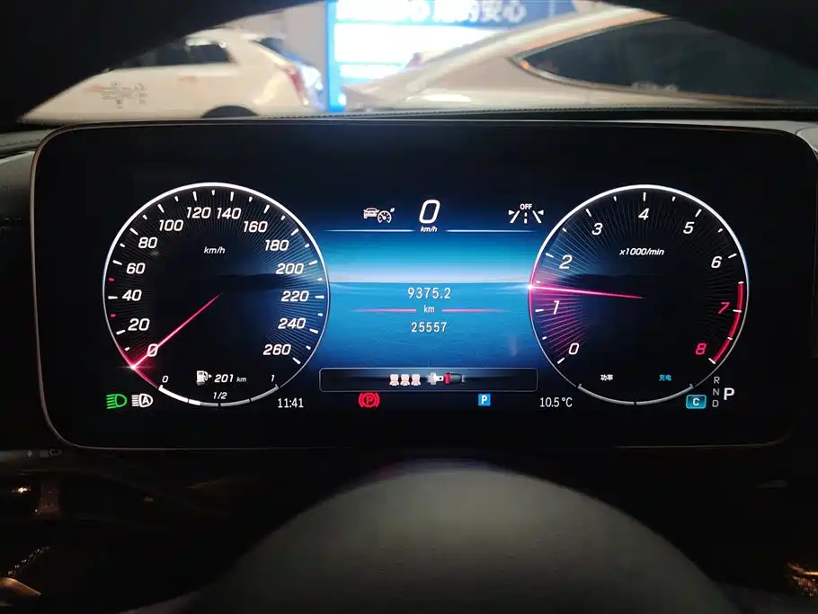 MERCEDES-BENZ C CLASS