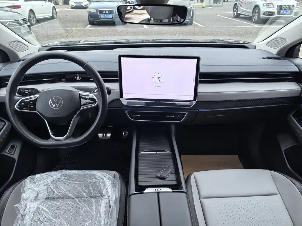 VOLKSWAGEN ID.7 VIZZION