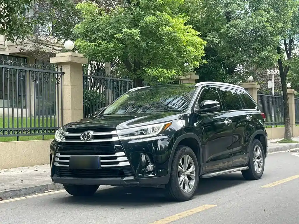 Toyota Highlander — миниатюра 10