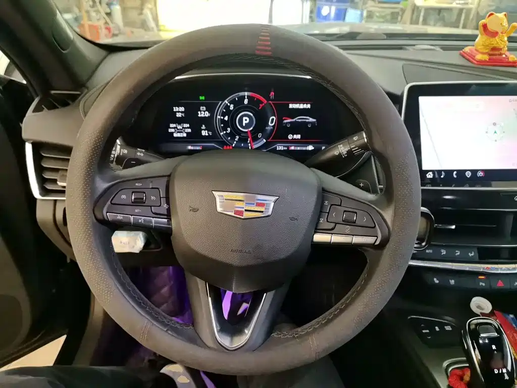Cadillac CT5 — миниатюра 11
