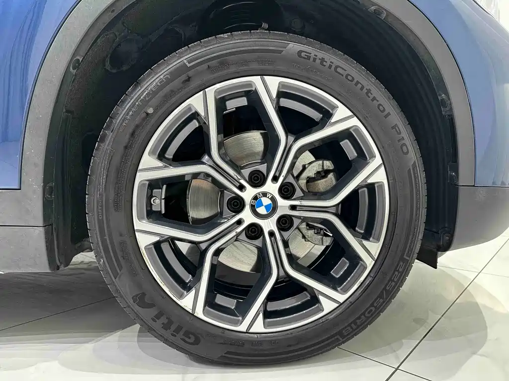 BMW X1 — миниатюра 16
