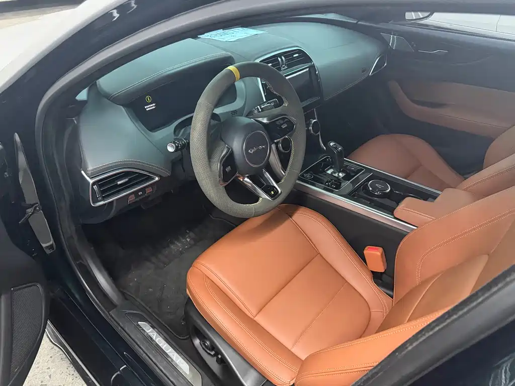 Jaguar XEL — миниатюра 7