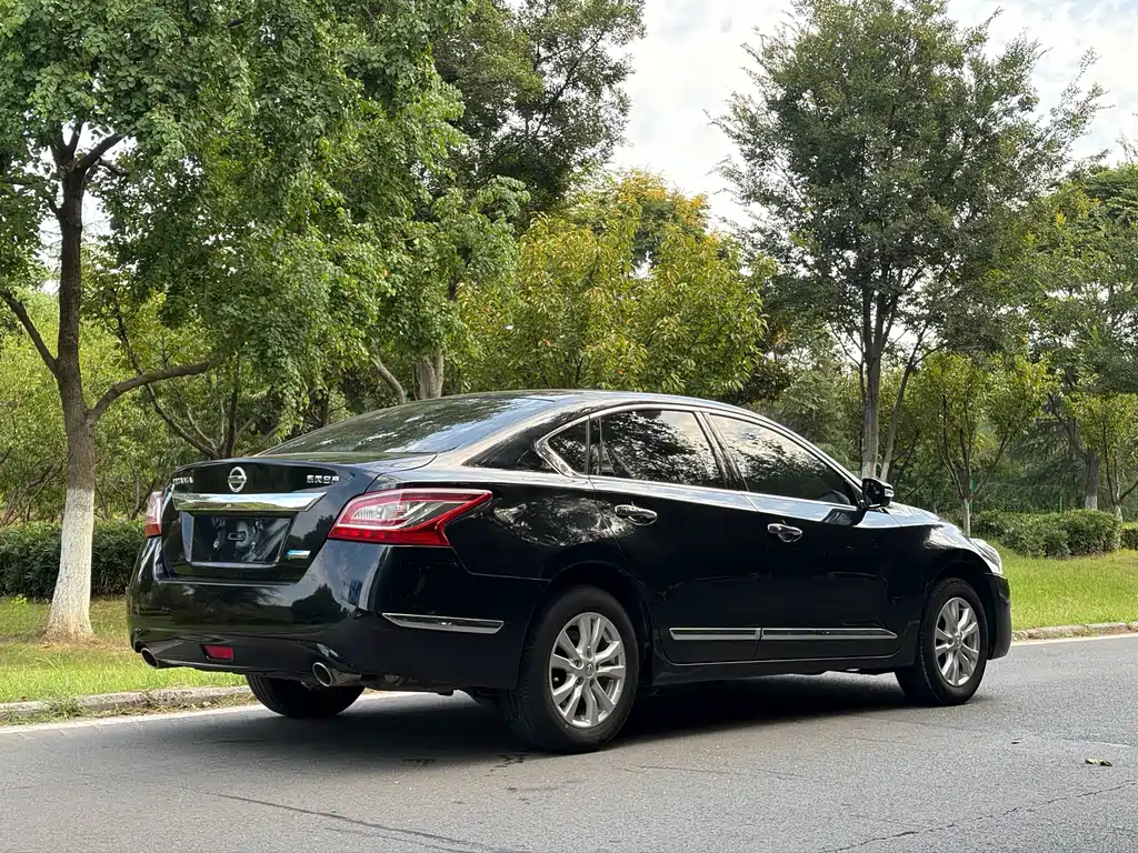 Nissan Teana — миниатюра 3